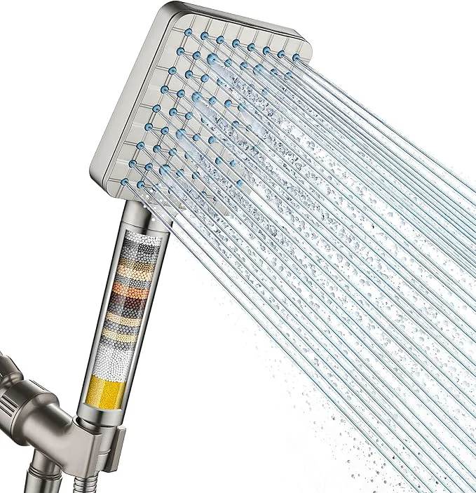 Relaxed Cobbe Filtered Shower Head Premium