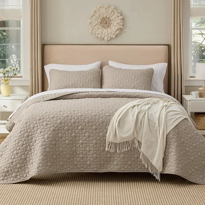 High-Quality Bedsure Quilts King Size - Lightweight Bedspreads King Size with Lucky Star Quilting Soft Quilt Bedding Set Taupe Comforter Set Coverlet for All Seasons with 2 Pillow Shams 106 quot x 96 quot Skin-Friendly Soft All-Season Comfort Breathable Lightweigh... Enhanced