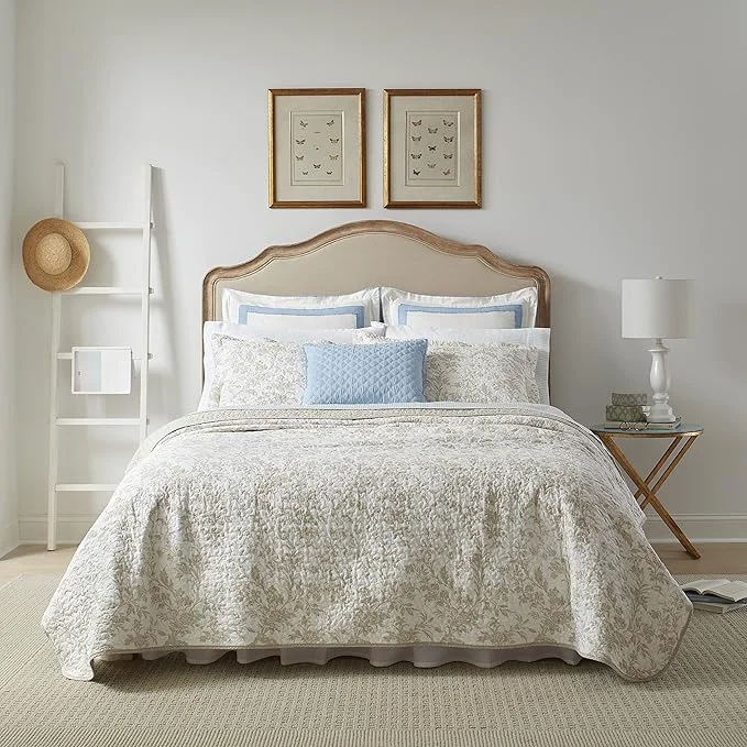 Minimalist Laura Ashley - Twin Quilt Set Soft Cotton Bedding with Reversible Design Medium Weight for Year Round Use 2 Piece Bed Set with Matching Pillowcase Amberley Beige Pure