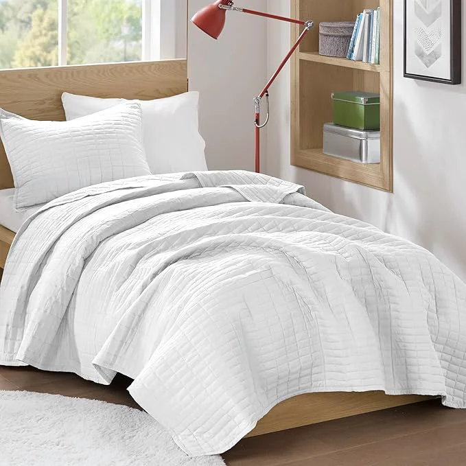 Dependable Comfort Spaces Kienna Quilt Set- Double Sided Stitching Design Summer Blanket Lightweight Soft All Season Bedding Layer Matching Sham White Coverlet Twin Twin XL 66 quot x90 quot 2 Piece Stylish