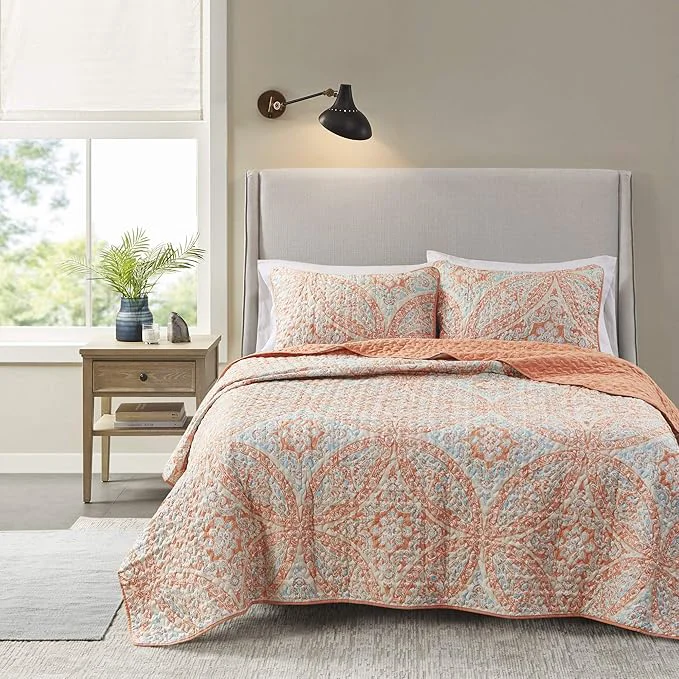 First-Class Comfort Spaces Reversible Quilt Set-Vermicelli Stitching Design All Season Lightweight Coverlet Bedspread Bedding Matching Shams King 104 in x 90 in Gloria Damask Coral 3 Piece Original Design