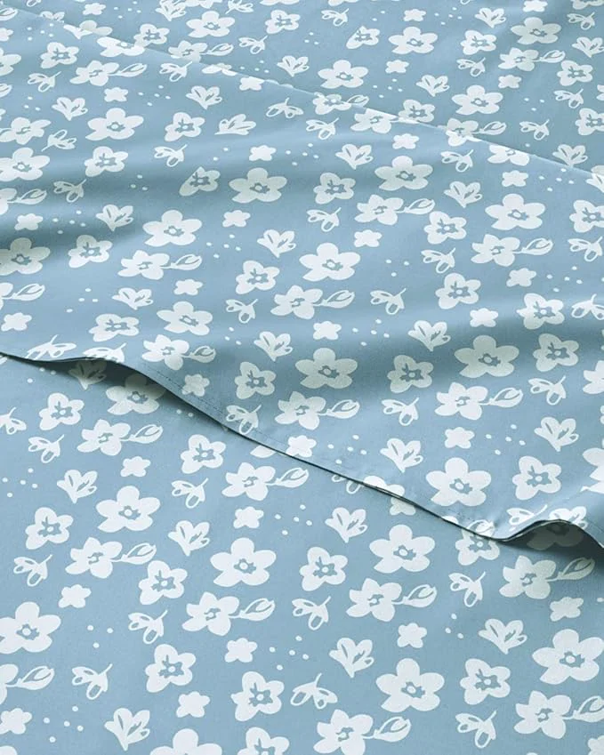 Consistent Floral Sheets - Blue Floral Bed Sheet Set - 1 Flat 1 Fitted amp 2 Pillowcases w Deep Pockets - Comfy Wrinkle amp Fade - Boho Botanical Bedding - Ultra-Soft Breathable amp Cooling - King Size Set Recyclable