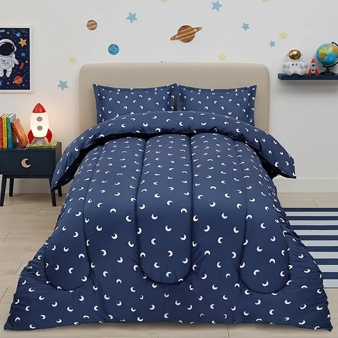Green Utopia Bedding Moon Kids Comforter Set with 2 Pillow Shams 3 Piece Soft Microfiber Twin Bed Comforter with Pillow Shams Printed Kids Bedding for Boys and Girls Lightweight Breathable Easy Care Sustainable