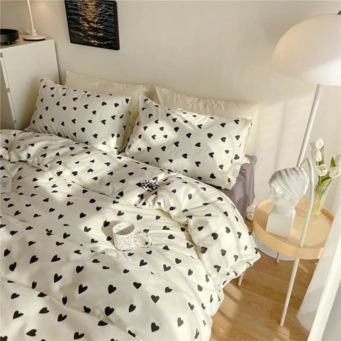 High-Quality Nayoroom Black and White Heart Duvet Cover Queen Size Black Hearts Printed on White Bedding Set 3 Pcs Cute Kawaii Soft Breathable Microfiber Comforter Cover Valentine Gifts for Kids Girls Contemporary