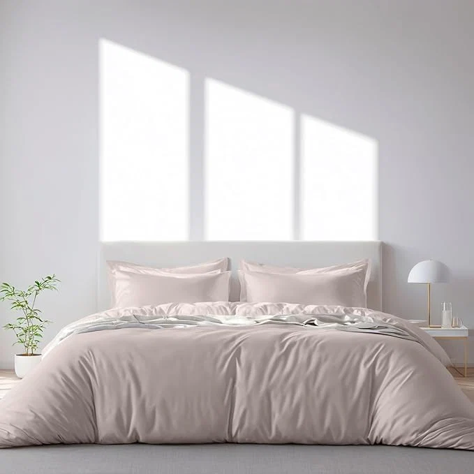 Versatile White Classic Beige Duvet Cover Queen Size Microfiber Duvet Cover with Zipper Set of 1 Down Comforter Cover with 2 Pillow Shams Comforter Not Included Official