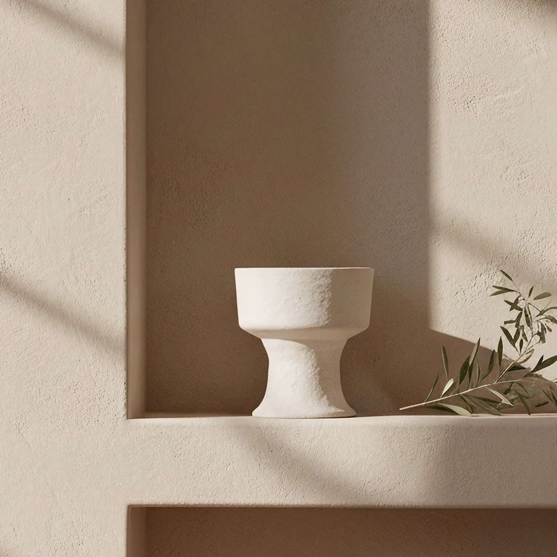 Responsible Chalk vase Chotan Solid