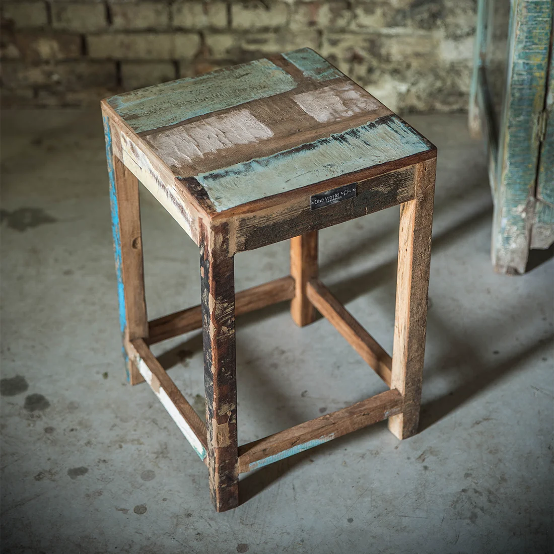 High-Quality Scrapwood stool square Functional