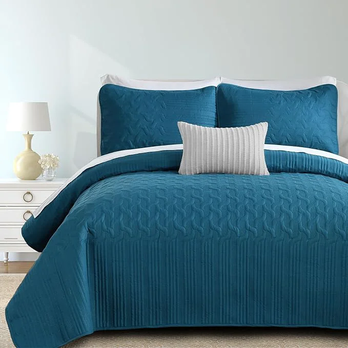 Environmentally Friendly Yiran Teal Blue Quilt Set King Size Lightweight Bedspread Ultrasonic Wave Modern