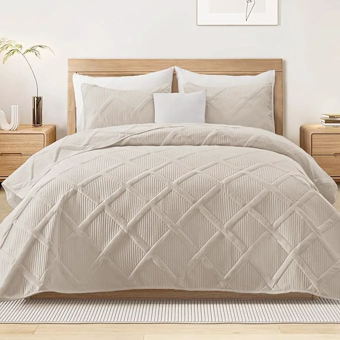 Safe Exclusivo Mezcla Twin Size Quilt Set Fine Crafted