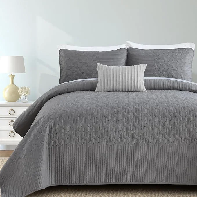 Enhanced Yiran Grey Quilt Set King Size Lightweight Bedspread Ultrasonic Wave Pattern Minimalist