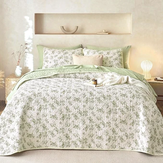 Refined Wake In Cloud - Floral Quilt Set Shabby Chic Coquette Cottagecore Vintage Environmentally Friendly