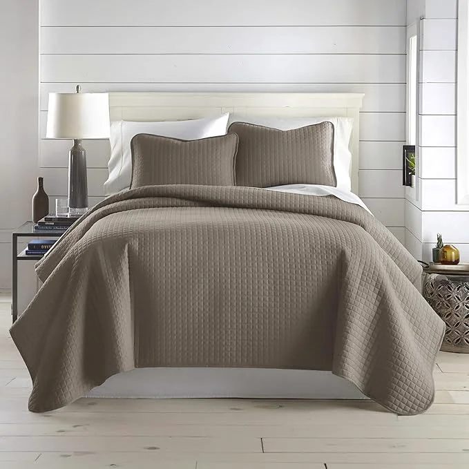 Lightweight Southshore Fine Living Inc. Quilt Comforter Twin XL Bedding Set for College Dorm Room Bedding Essentials Stain Resistant Machine Washable Bed Spread XL Twin Comforter Set with Sham Dark Taupe Exclusive