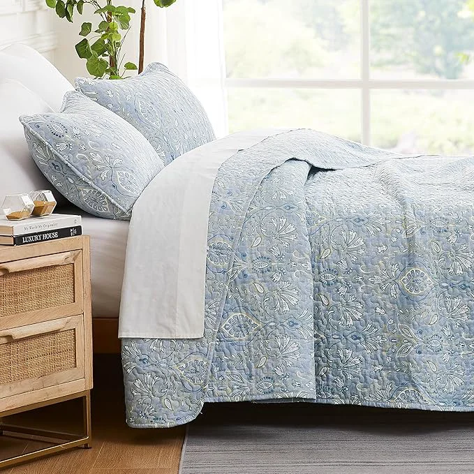 Innovative Southshore Fine Living Inc. Boho Quilt Set Lightweight Bedspread Summer Coverlet 3-Piece Paisley Bedding Set with Two Matching Pillow Shams California King Quilts Blue Paisley Sustainable