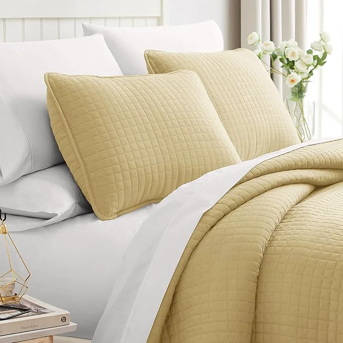 Fine Crafted Southshore Fine Living Inc. King Quilt Bedding Set Soft Lightweight Quilt King Size Coverlet Stain amp Pet Hair Resistant Bedding Standard or California Size with 2 Pillow Shams Gold Flexible