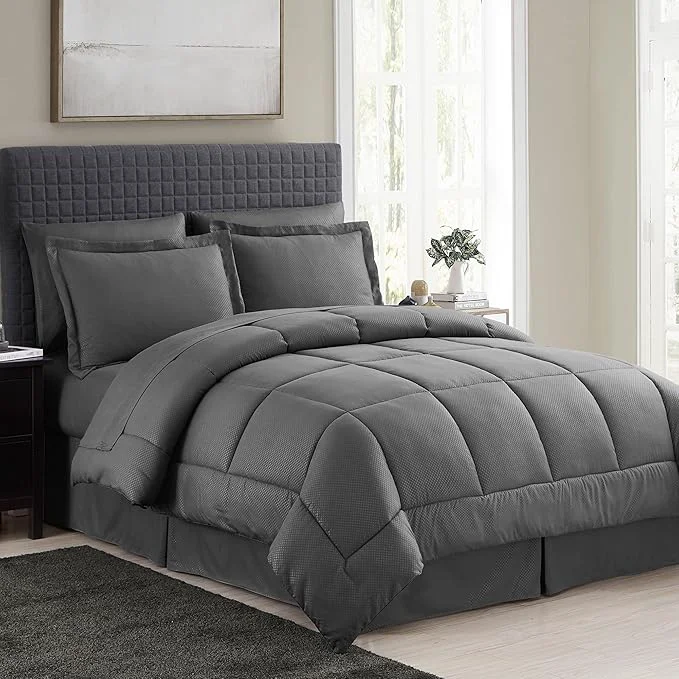 Lightweight 8 Piece Comforter Set Bag with Checkered Design Pack of 3 Prestigious