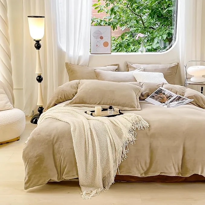 Sophisticated Luxlovery Cream Coffee Velvet Comforter Set King Beige Khaki Flannel Bedding Comforter Minimalist Bedding Set Solid Dark Champagne Blanket Quilts Heavyweight Winter Taupe Color Comforter for King Bed Innovative