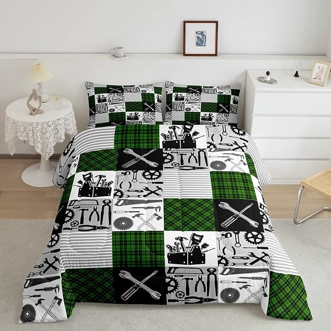 Premium Material Kids Boys Car Comforter Set Farmhouse Gingham Check Bedding Set Wrench Repair Outfit Bedding Home Decor Green Black Comforter Queen Size 3 Pieces Quilted Duvet Set with 2 Pillowcase Classic