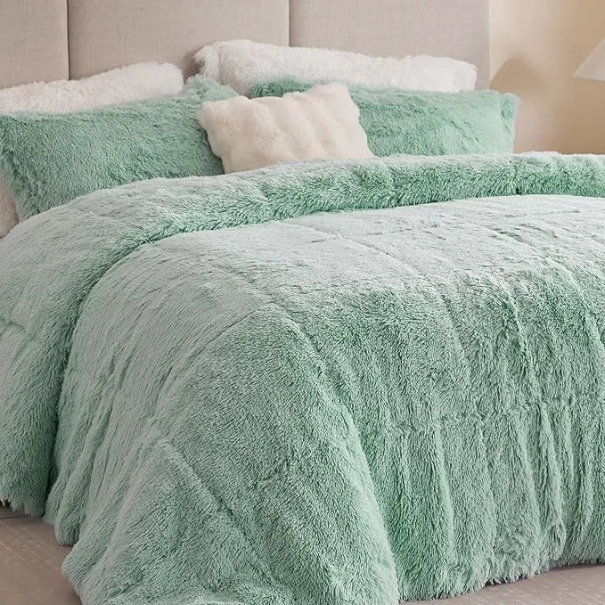 Fine Crafted Intelligent Design Malea Shaggy Comforter Set Long Faux Fur Cozy Down Modern Casual Ultra Soft All Season Fluffy Bedding with Matching Sham King Cal King Aqua 3 Piece Functional