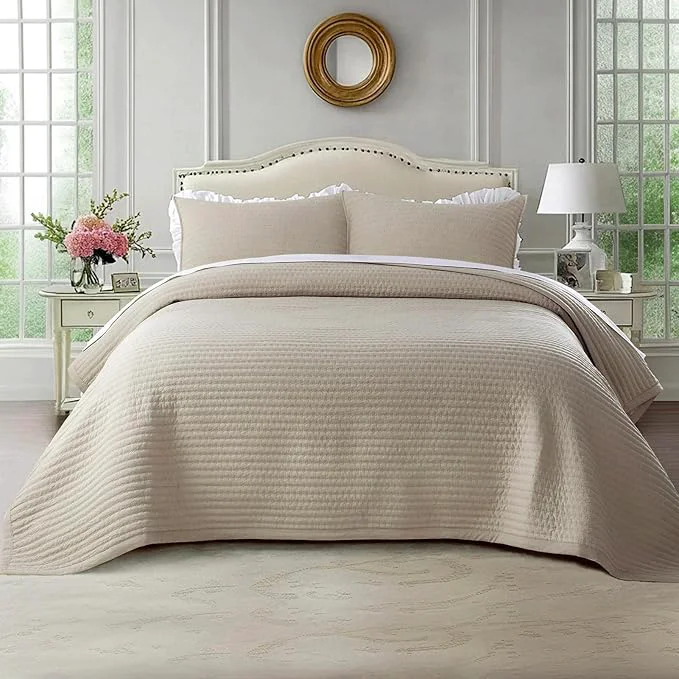 Comfortable Oversized King Quilt Set 112 quot x106 quot – Soft Washed 3-Layer Lightweight California King Bedspread Minimalist Nordic Design All-Season Spring amp Summer Quilt Set 1 Quilt 2 Pillow Shams Light Taupe Detailed