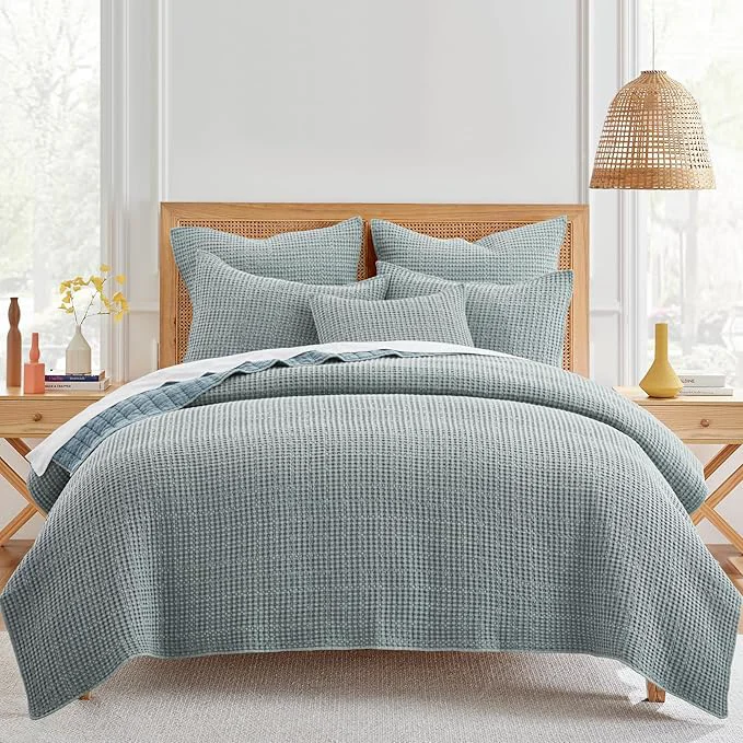 Crafted Levtex Home Mills Waffle Twin XL Twin Quilt Set 68x86in with 1 Pillow Sham 26x20in - Chambray - Cotton Waffle Twin Size Quilt Bedding Set - Lightweight Soft Pre-Washed Fast