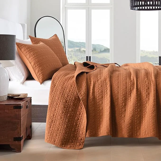 Functional HORIMOTE HOME Quilt Set King Size Burnt Orange Classic Geometric Spots Stitched Pattern Pre-Washed Microfiber Chic Rustic Look Ultra Soft Lightweight Quilted Bedspread for All Season 3 Pieces Trendy
