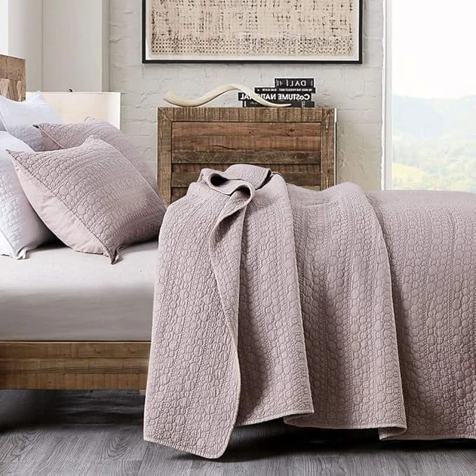 Breathable HORIMOTE HOME Quilt Set King Size Cameo Rose Classic Geometric Spots Stitched Pattern Stone-Washed Microfiber Chic Rustic Look Ultra Soft Lightweight Quilted Bedspread for All Season 3 Pieces