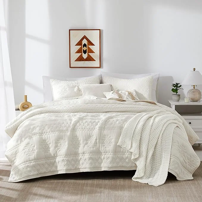Recyclable WDCOZY Boho Ivory Oversized California Cal King Size Quilt Bedding Sets with 2 Pillow Shams Cream White Farmhouse Lightweight Soft Bedspread Coverlet for All Season 3 Pieces Unique