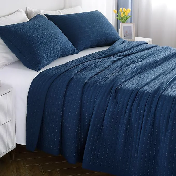 Fashionable Twin Quilt Set – 68 quot x86 quot Soft Washed 3-Layer Lightweight Bedspread with Multi-Lock Quilting Minimalist Nordic Bedding All-Season Quilt for Spring Summer amp Fall 1 Quilt 2 Pillow Shams Dark Blue Genuine