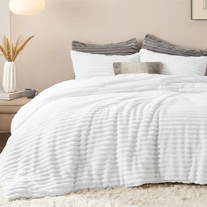 Carefully Designed Bedsure King Comforter - GentleSoft™ 3 Pieces Double-Side Fleece Fluffy Bright White Comforter Set Cozy Striped Room Decor Aesthetic Luxury King Size Bedding with 2 Pillowcases 104x90 Inches Efficient