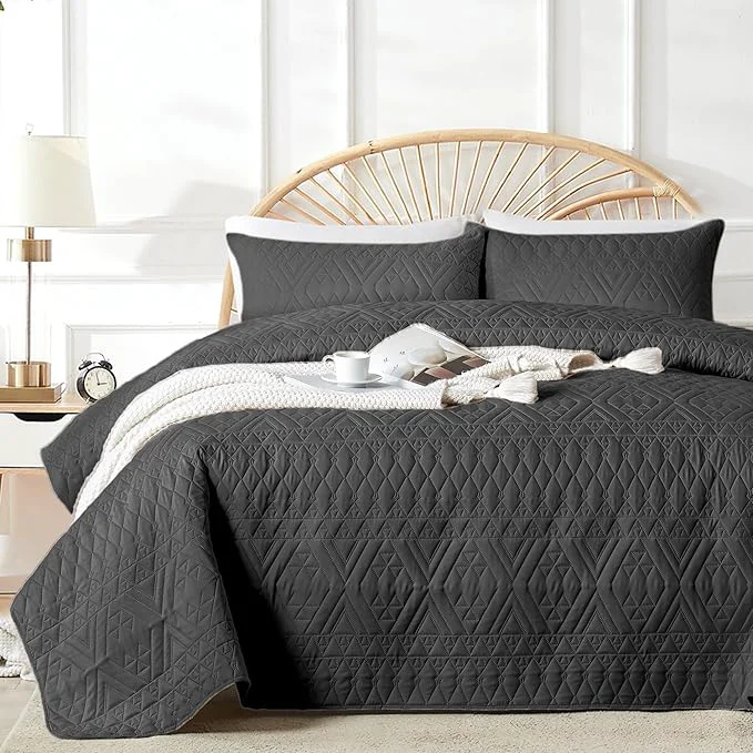 Premium akkialla Twin Size Quilt Bedding Set Black Lightweight Microfiber Soft Bedspreads Modern Style Geoetric Pattern Coverlet Set for All Seasons 2 Piece 1 Quilt 1Pillow Sham Green