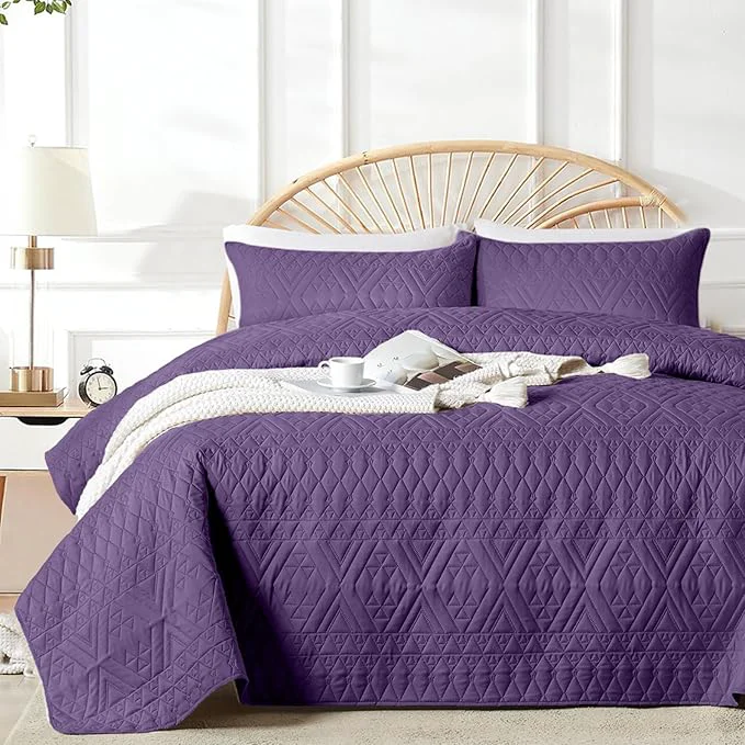 Long-Lasting akkialla King Cal King Quilt Set Purple Lightweight Microfiber Bedspread Coverlet Boho Geometric Pattern Soft All-Season Bedding 3-Piece 1 Quilt 2 Pillow Shams Breathable fabric Modern style Sophisticated