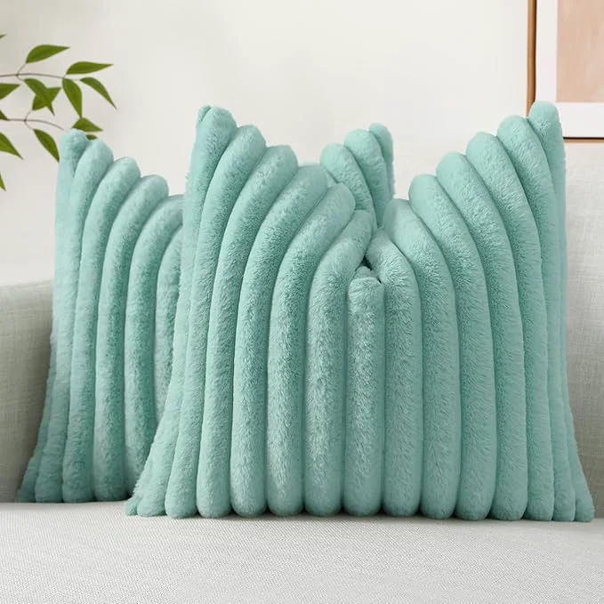 Fashionable decorUhome Summer Cozy Faux Fur Throw Pillow Covers 18x18 Set of 2 Decorative Genuine