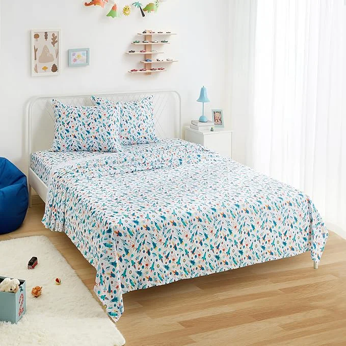 Elegant Amazon Basics Kid's Soft Easy-Wash Microfiber 4-Piece Sheet Set Fine Crafted