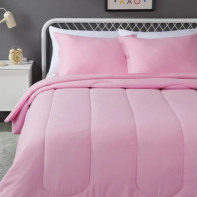 Green Amazon Basics 3-Piece Soft Microfiber Kid's Comforter and Pillow Sham Set Artisan