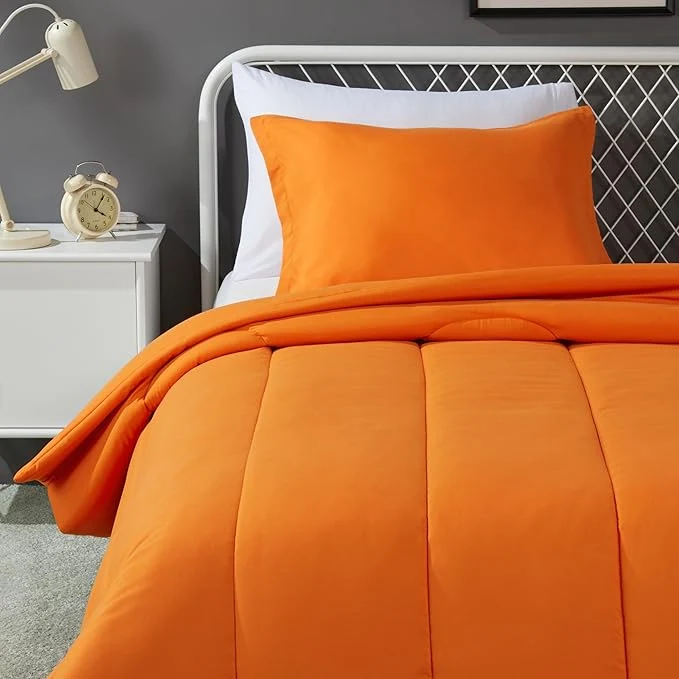 Reusable Amazon Basics 2-Piece Soft Microfiber Kids' Comforter and Pillow Sham Set Natural