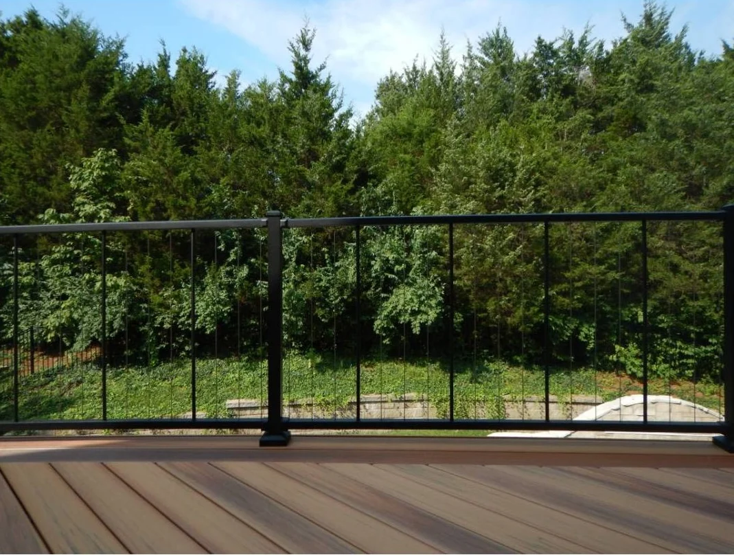 Traditional Westbury 6 ft. Black C80 VertiCable Aluminum Railing for Stairs User-Friendly