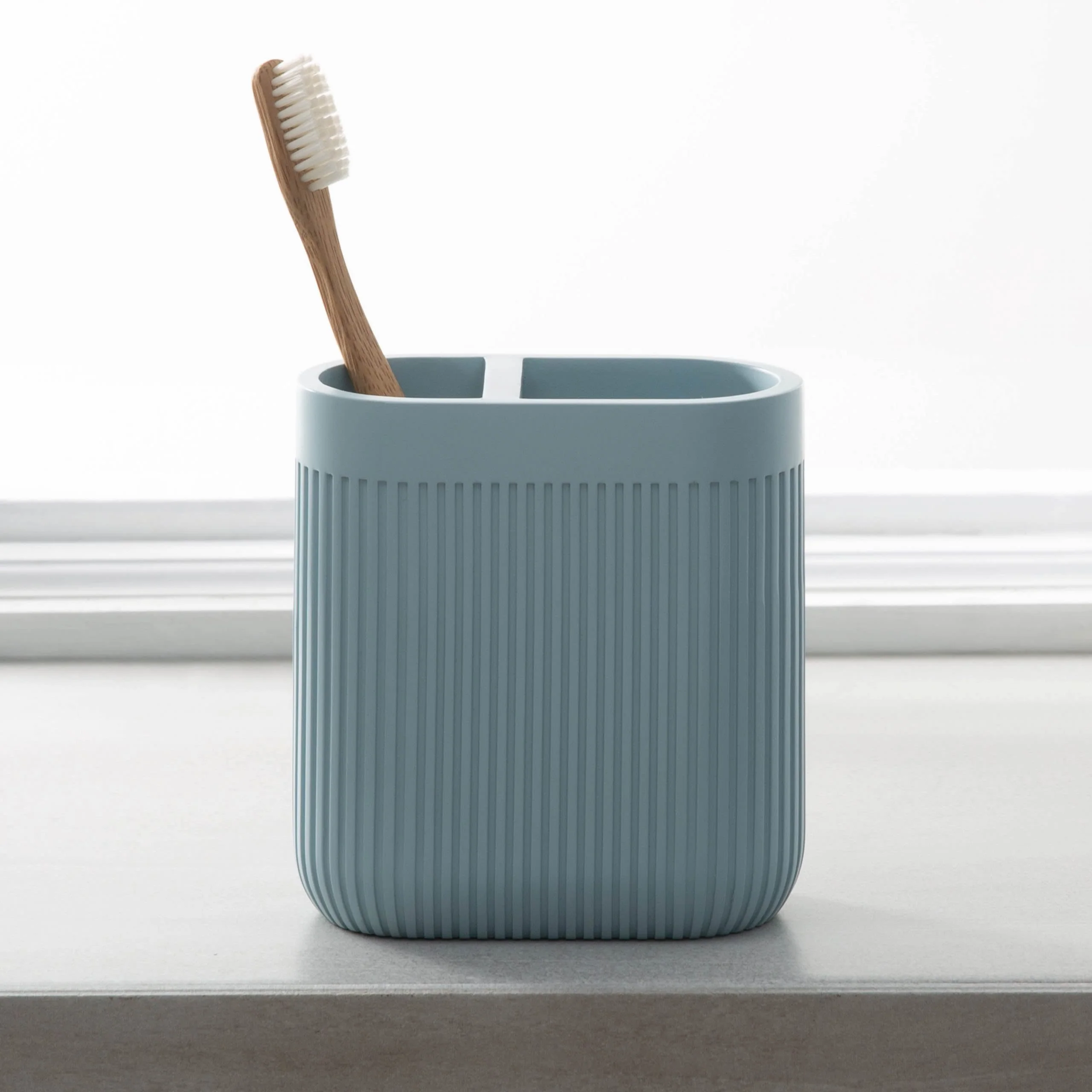 Reusable Moda Corbett Toothbrush Holder - Blue Smooth