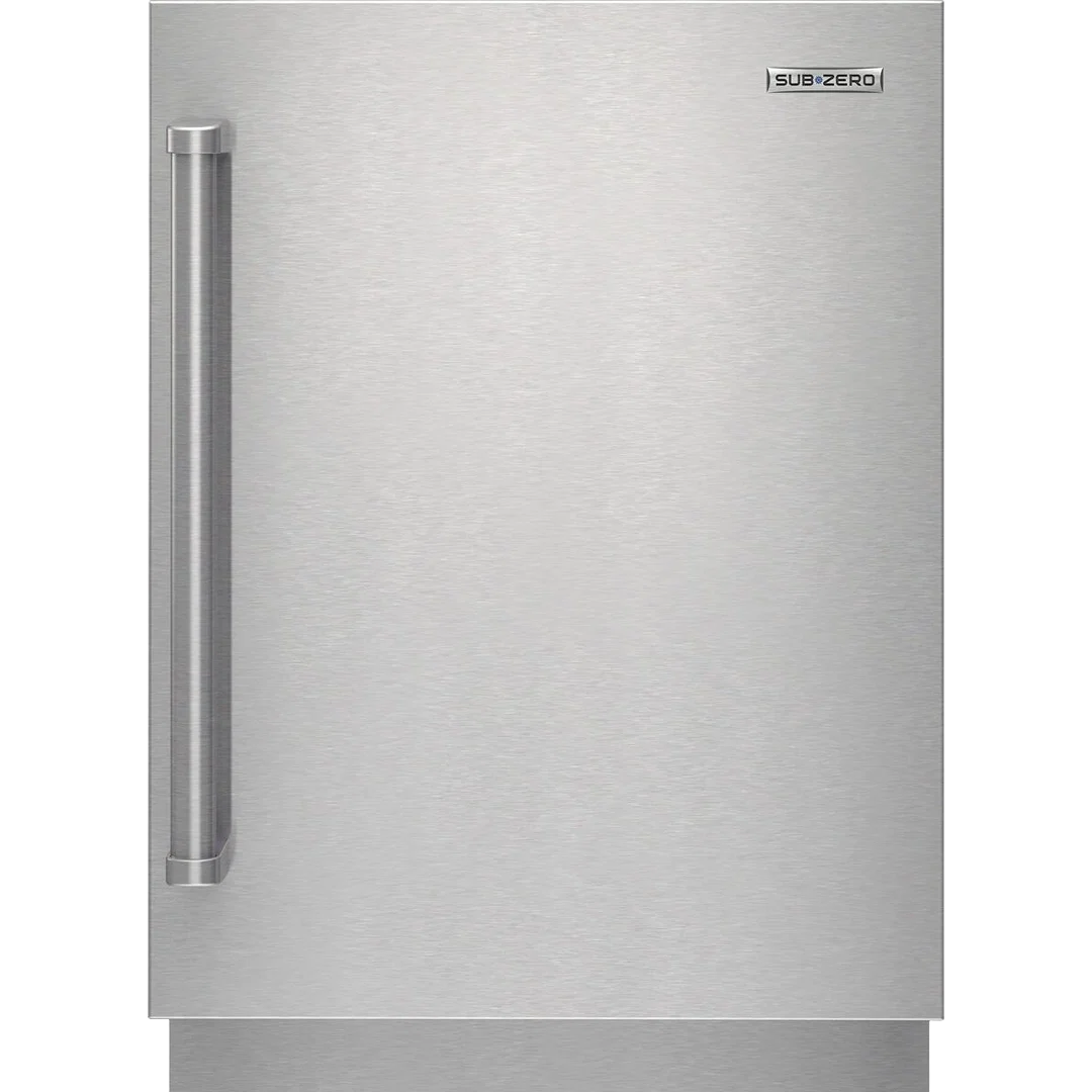 Luxury Sub-Zero 24 Outdoor Under Counter Refrigerator - Right Hinge Authentic