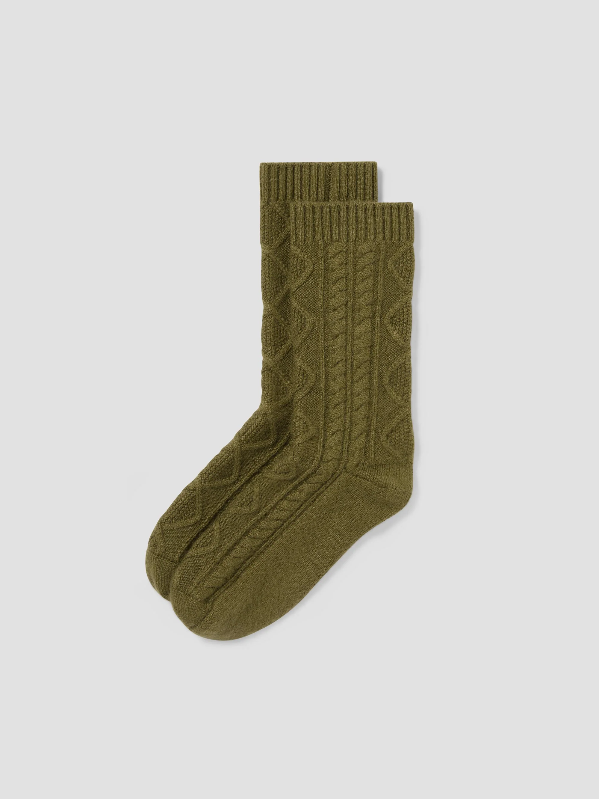 Solid Botanical Green Cosy Cable Socks Flexible