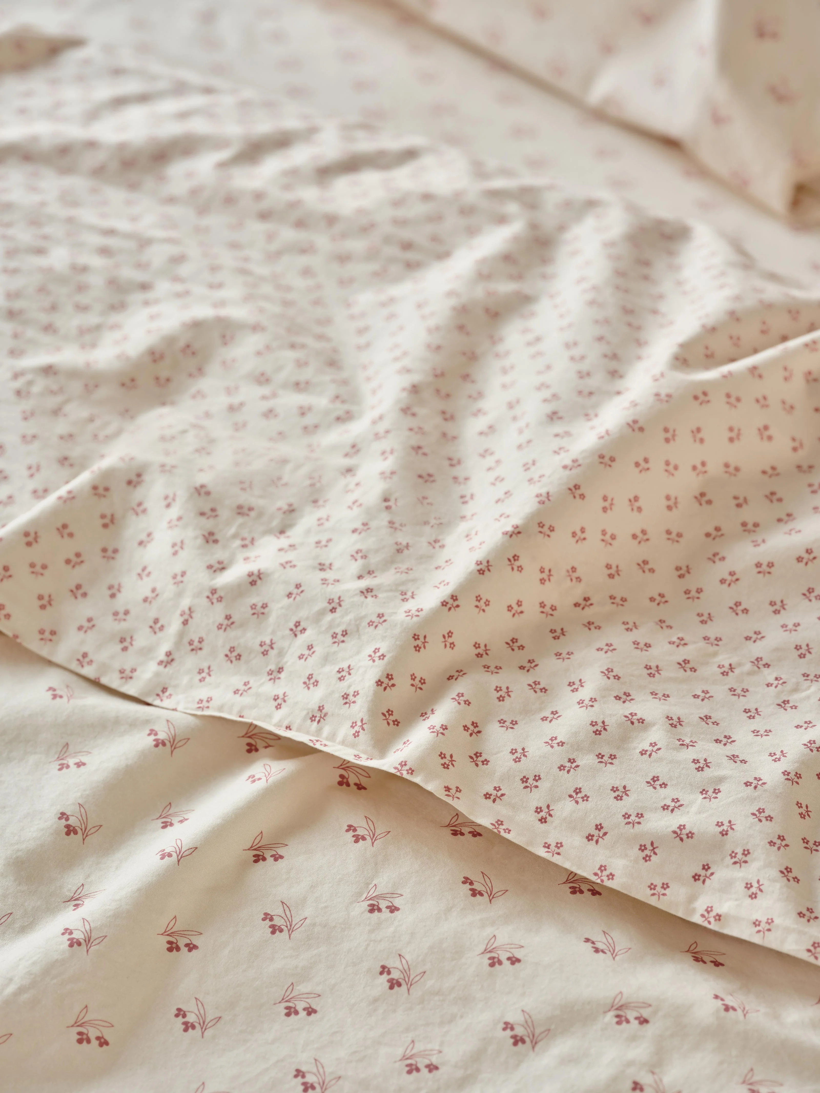 Innovative Dusty Pink Martha Floral Cotton Flat Sheet Fast
