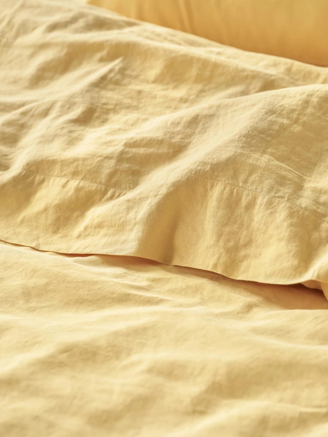 Classic Butter Yellow Linen Blend Flat Sheet Casual
