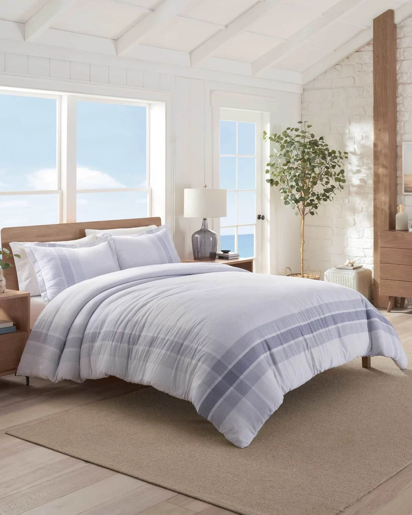 Next-Generation Southern Tide Laurel Grove Comforter Set Functional