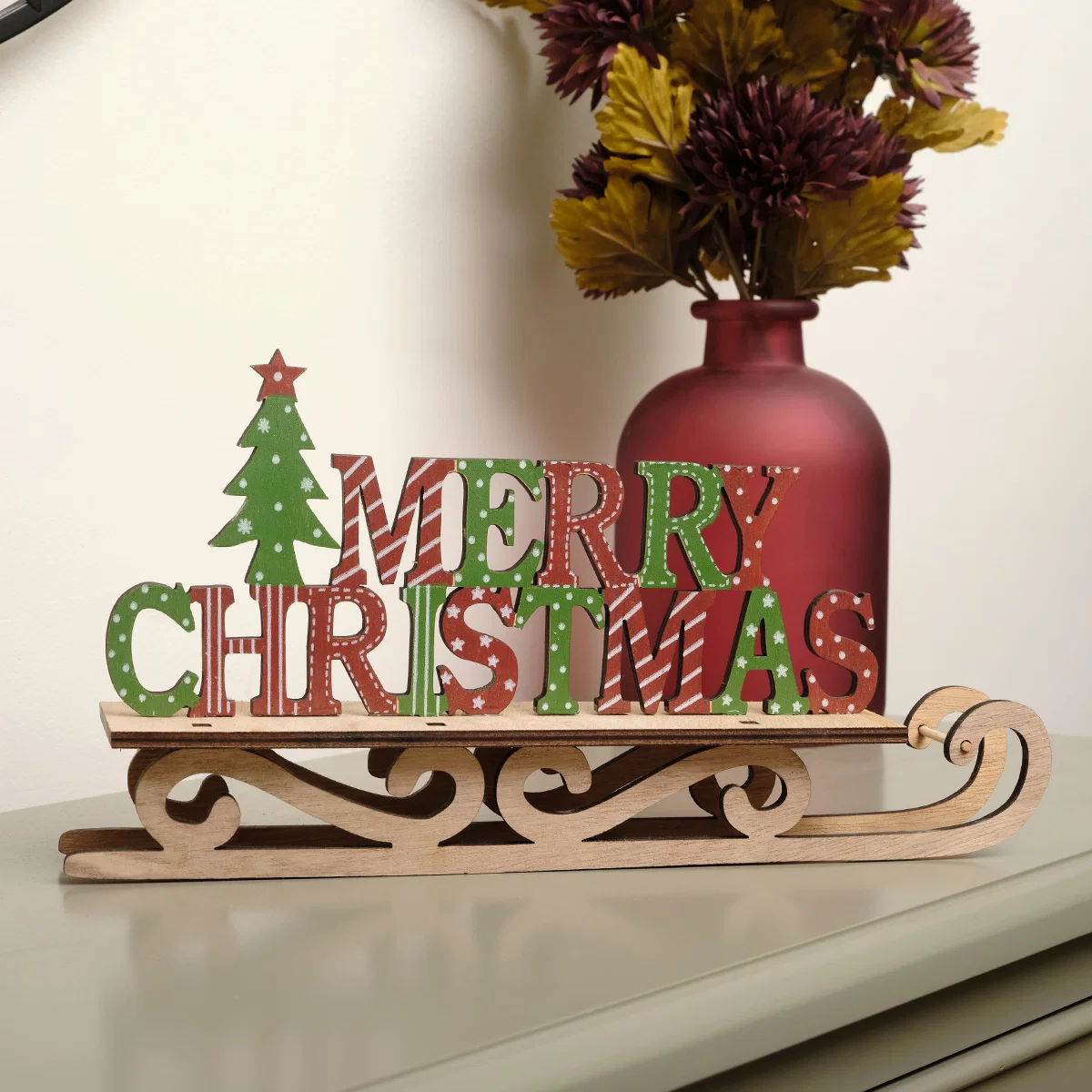 Long-Lasting Rustic Wooden Green Red Merry Christmas Sleigh Sign Contemporary