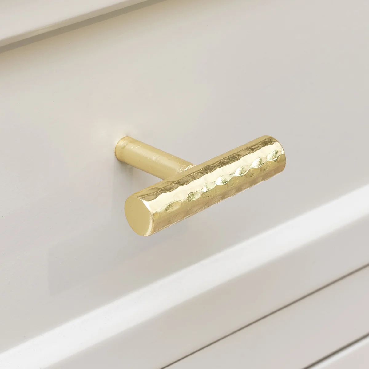 Modern Gold Metal Hammered Bar Pull Handle - 5.5cm Safe