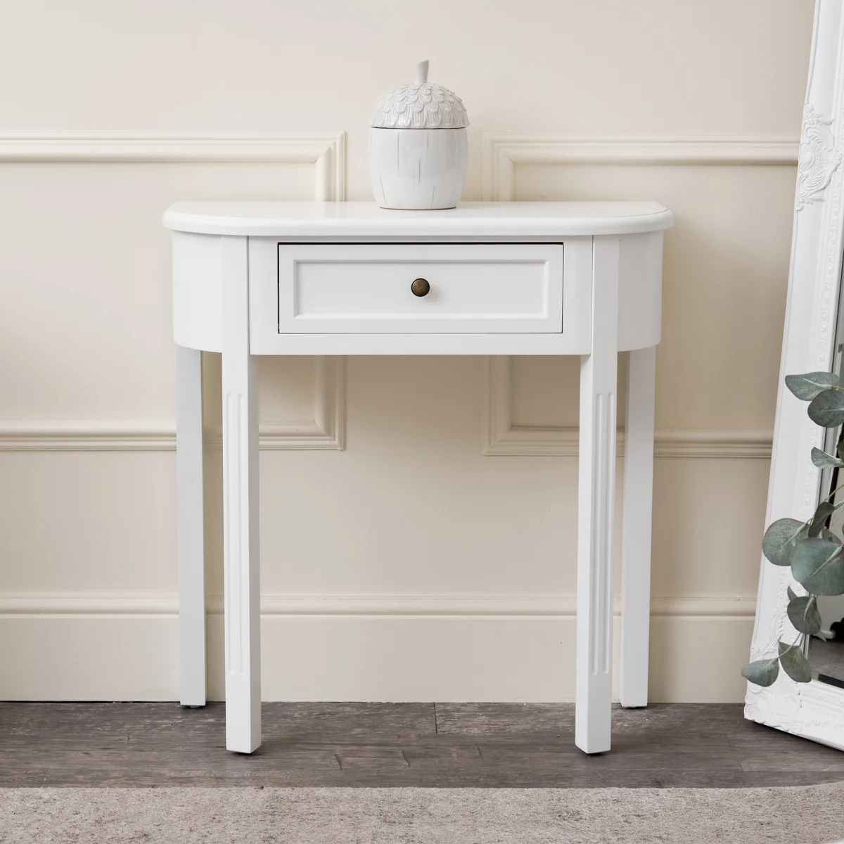 Reliable White Half Moon Table - Daventry White Range Relaxed