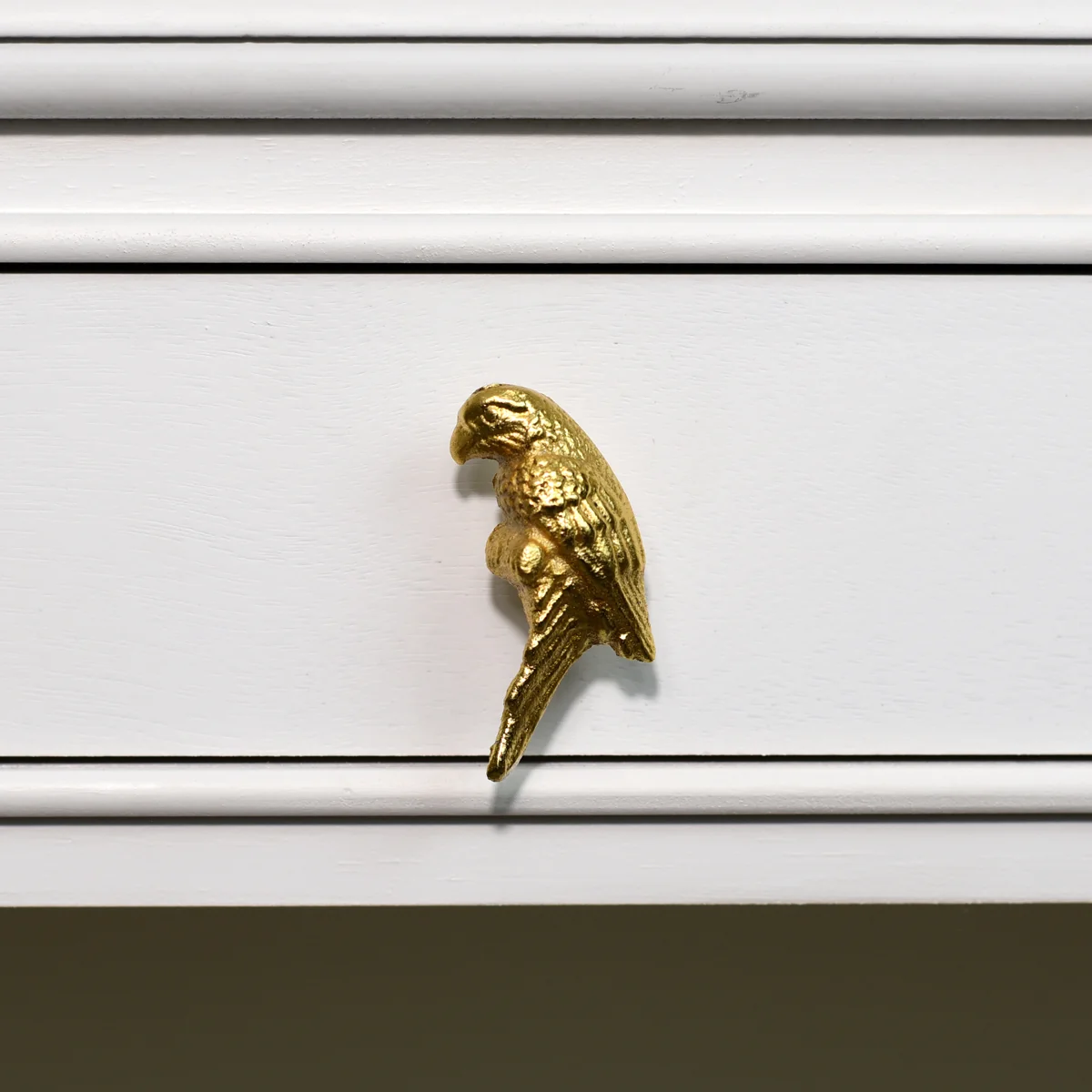 Secure Metallic Gold Parrot Drawer Knob Recyclable