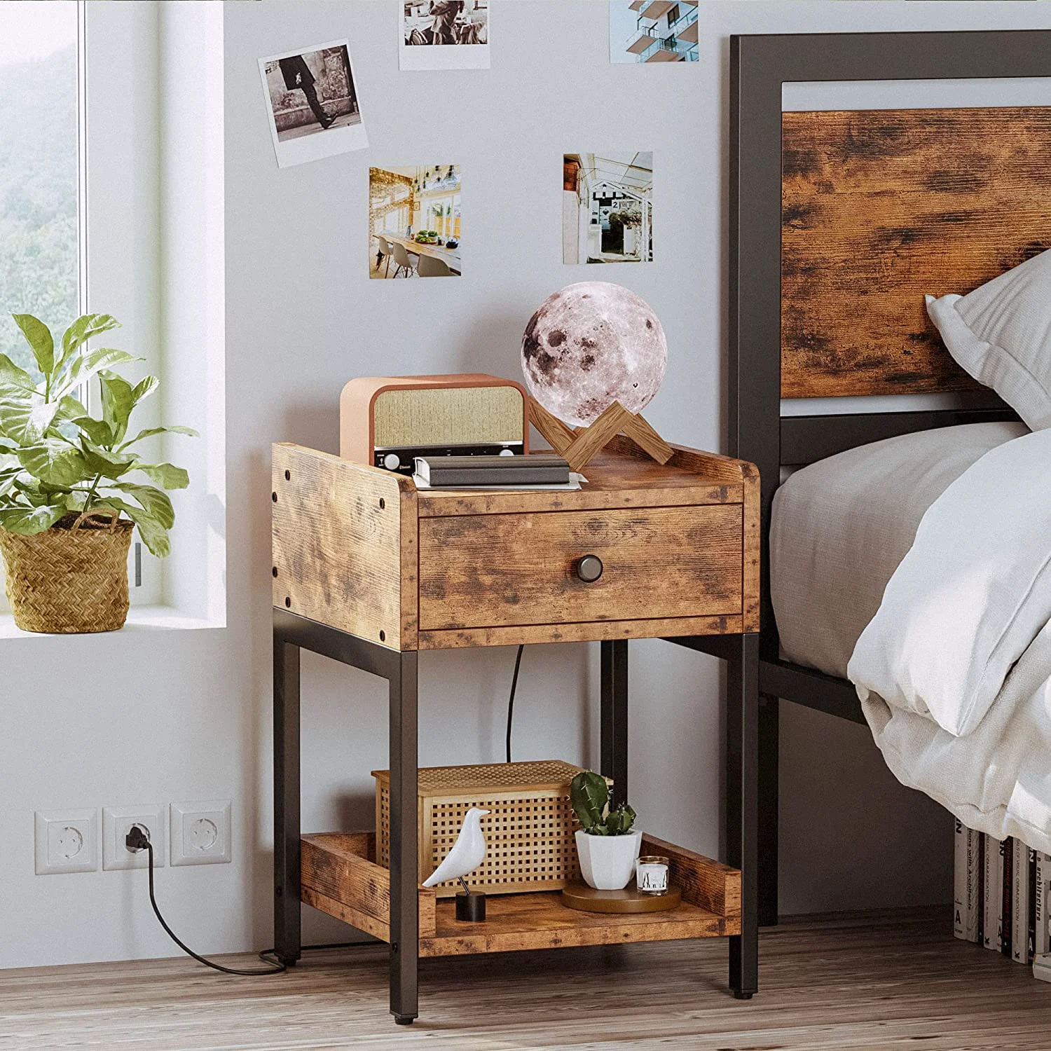 Environmentally Friendly Nightstand Bedside Table with Charging Station Small End Table with Storage Drawer and Shelf Vintage BrownNightstand Bedside Table with Charging Station Small End Table with Storage Drawer and Shelf Vintage Brown Long-Lasting