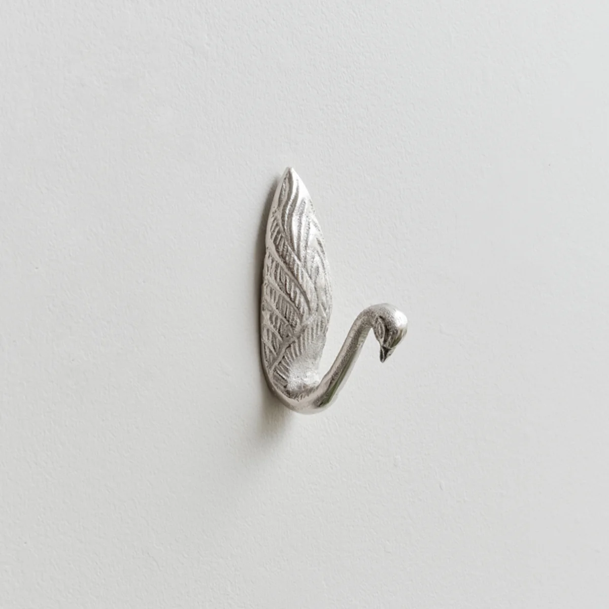 Consistent Silver Metal Swan Wall Hook Practical