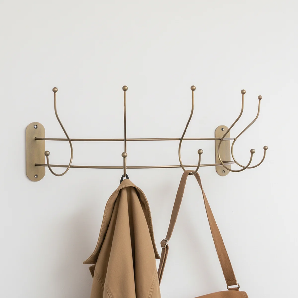 Trusted Antique Gold Curved Coat Hanger Rail with 5 Storage Hooks - 60cm Fashionable
