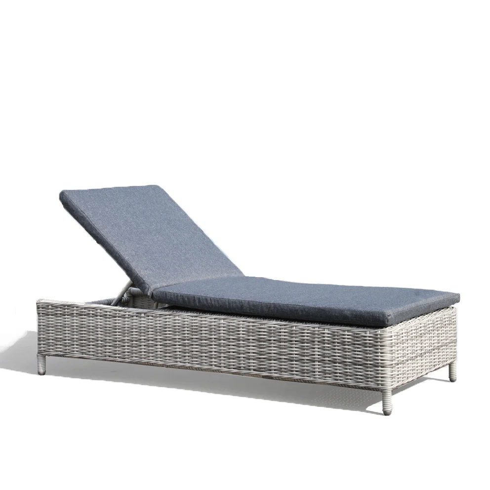 First-Class Miami Outdoor Sun Lounge Zen White Wicker Next-Generation